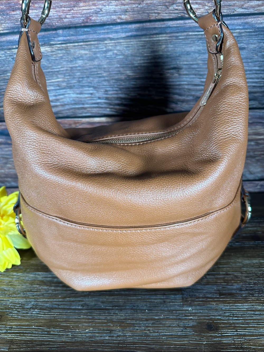 Michael Kors Fulton pebbled leather hobo bag in caramel tan! - Picture 4 of 7